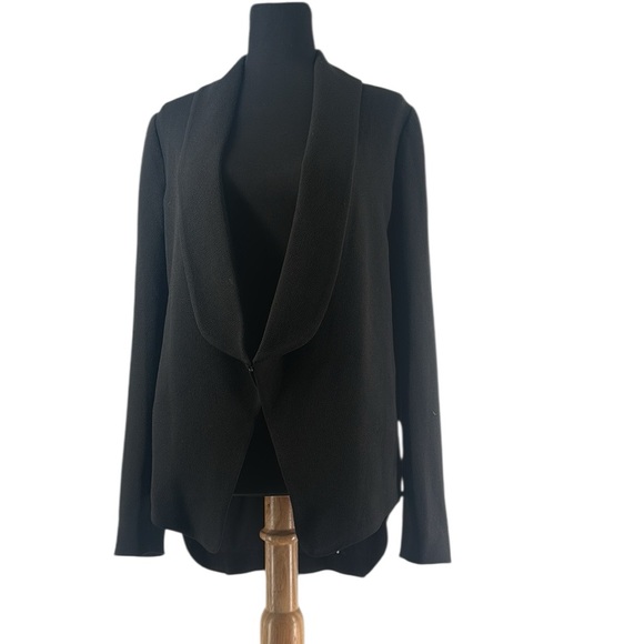 Aritzia Wilfred blazer Black Crepe Blazer single clasp business casual sz xs - Picture 2 of 9